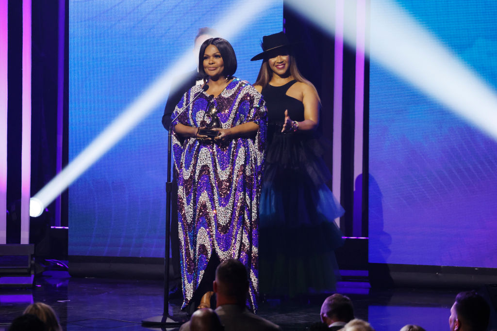 CeCe Winans, Jekalyn Carr & More Big Winners At The 53rd Annual GMA